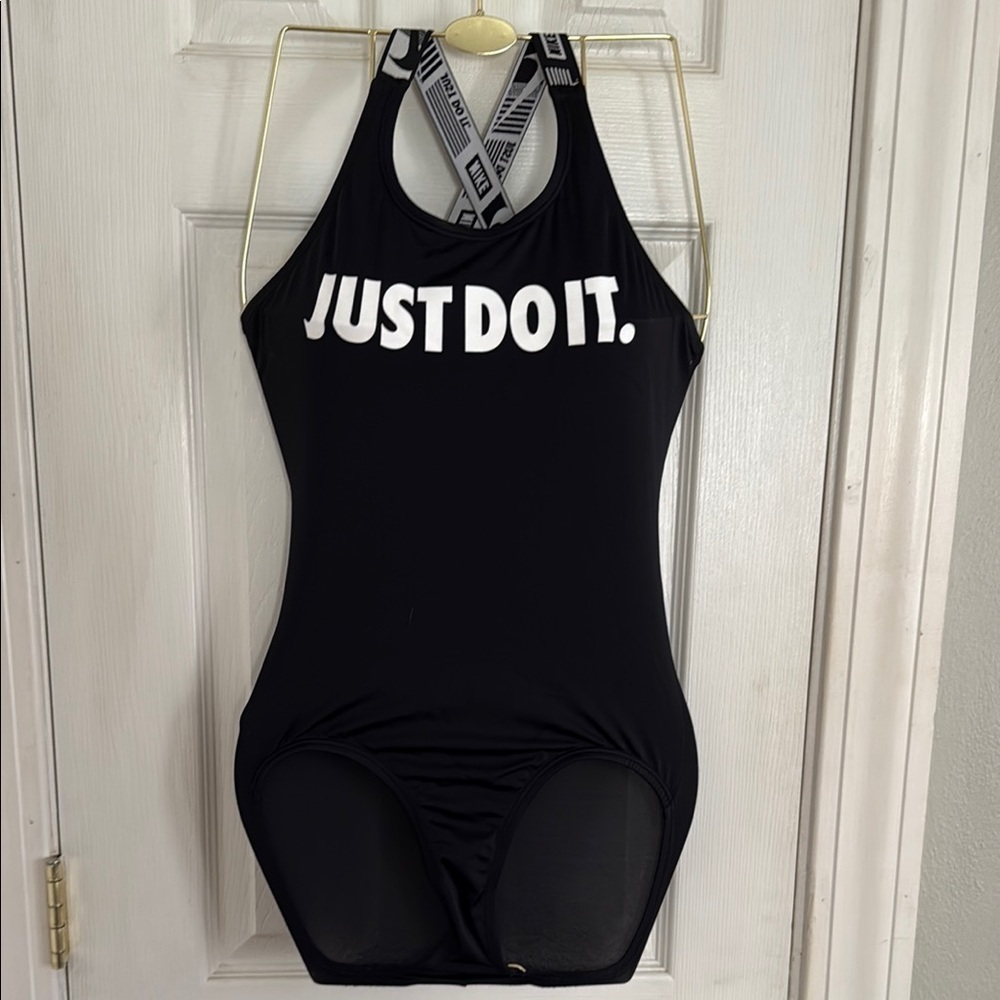 Nike Black Performance One-Piece Swimsuit #562